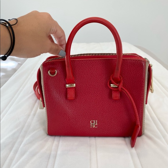 Carolina Herrera Small Red Crossbody - Picture 3 of 13